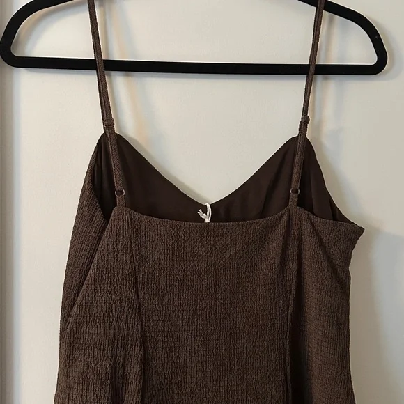 Elegant Brown Midi Dress - Picture 3 of 6